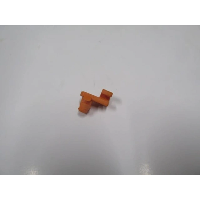 UNIVERSAL UNIVERSAL-; ÖN/ARKA KAPI KİLİT KLİPSİ G TİPİ TÜM ARAÇLAR İÇİN