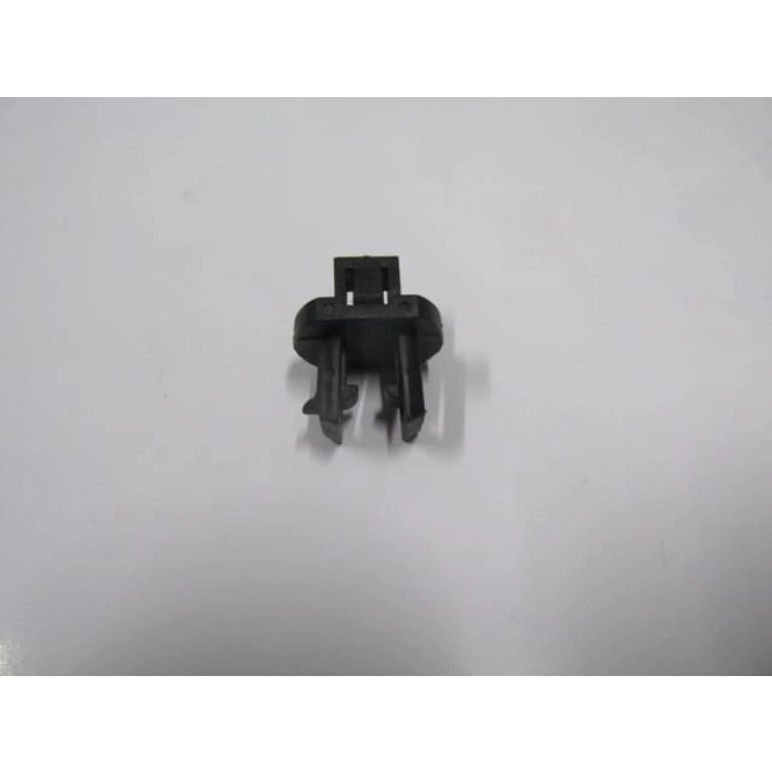 UNIVERSAL UNIVERSAL-; ÖN PANJUR KLİPSİ A TİPİ TÜM ARAÇLAR İÇİN