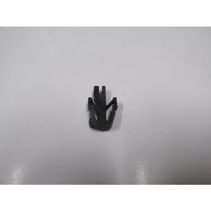 UNIVERSAL UNIVERSAL-; ÖN PANJUR KLİPSİ C TİPİ TÜM ARAÇLAR İÇİN