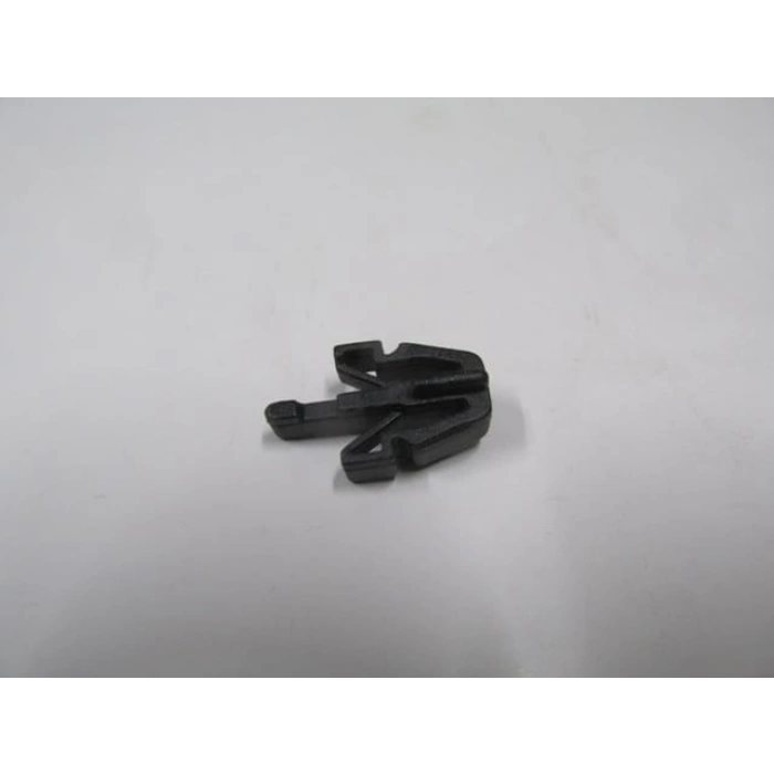 UNIVERSAL UNIVERSAL-; ÖN PANJUR KLİPSİ E TİPİ TÜM ARAÇLAR İÇİN