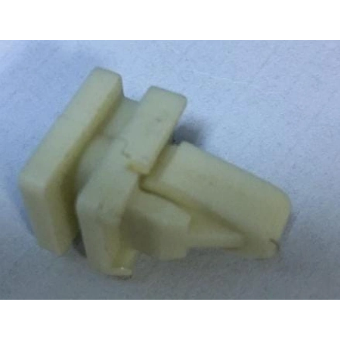 UNIVERSAL UNIVERSAL-; ÖN PANJUR KLİPSİ TÜM ARAÇLAR İÇİN