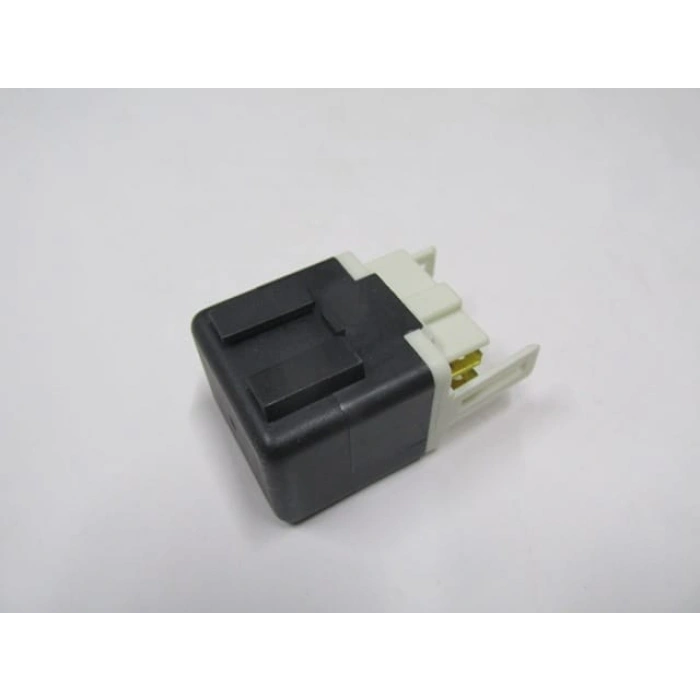 UNIVERSAL UNIVERSAL-; ROLE (5 UÇLU) SİYAH (H302 TİPİ)TÜM JAPON/KORE ARAÇLAR İÇİN