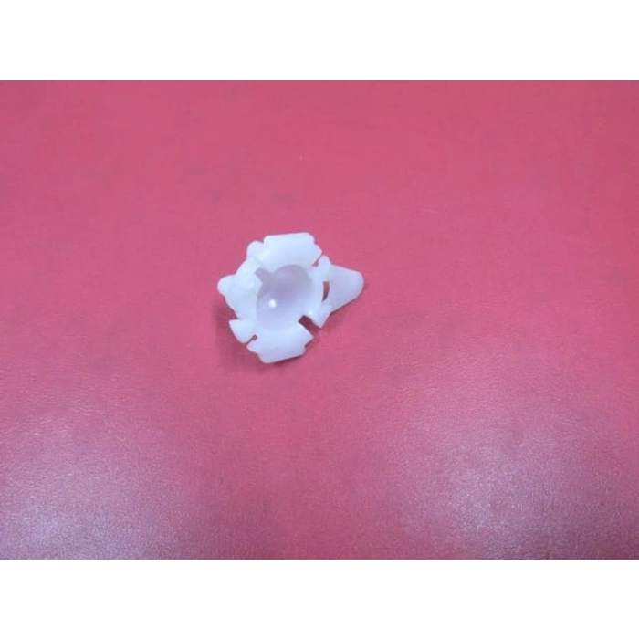 UNIVERSAL UNIVERSAL-; SİLGİ MANEVRA KOL AŞIĞI 12MM ÜÇGEN TİP TÜM ARAÇLAR İÇİN