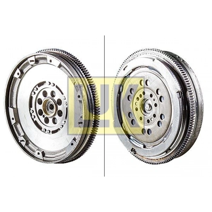 VOLANT W203 C240 C320 01 -W210 W211 E 240 00 -