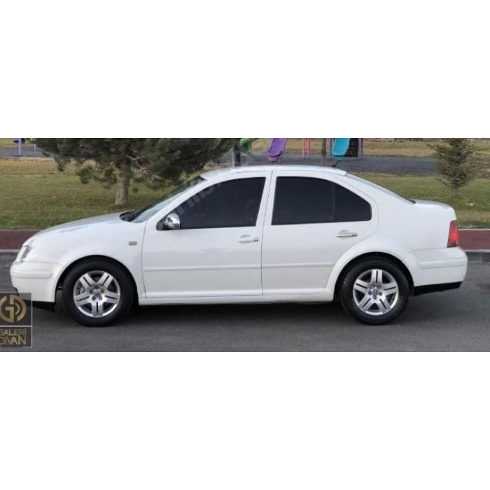 VOLKSWAGEN BORA- 99/05; ARAÇ BİLGİLERİ VE RESİMLERİ