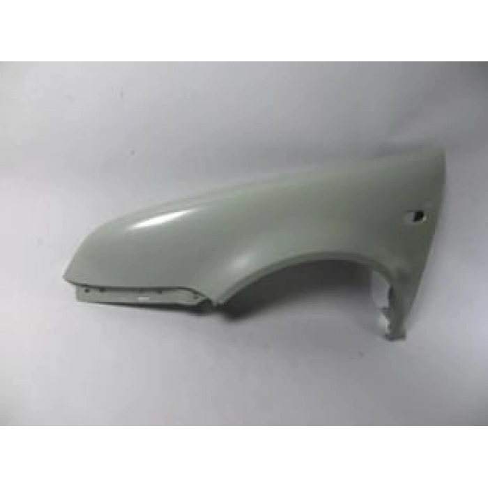 VOLKSWAGEN BORA- 99/05; ÖN ÇAMURLUK DELİKLİ SOL (SIMYI)