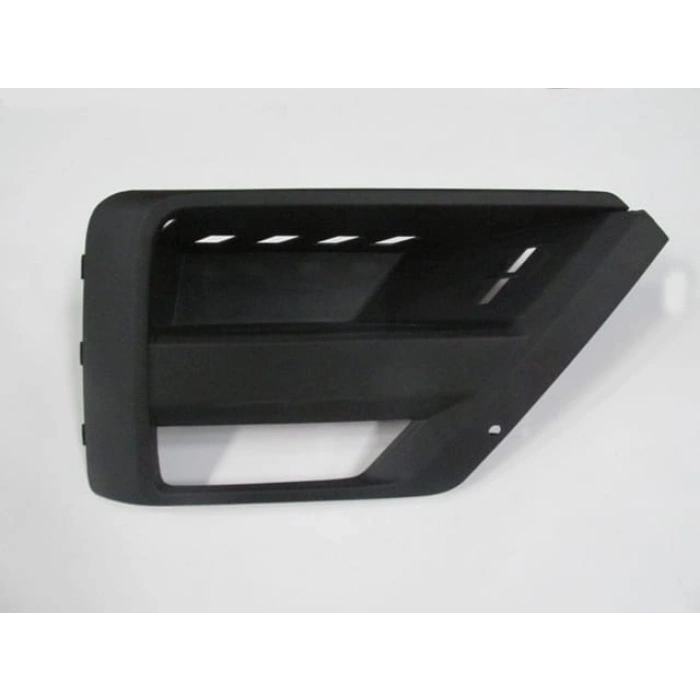 VOLKSWAGEN CRAFTER- 18/25; SİS LAMBA KAPAĞI SAĞ SİS DELİKLİ/SENSÖR DELİKSİZ (TYG)