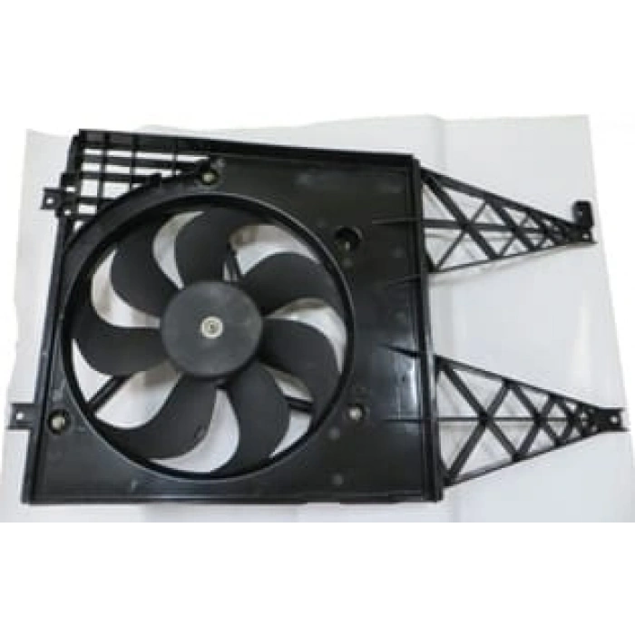 VOLKSWAGEN GOLF- 4- 98/04; RADYATÖR FAN DAVLUMBAZI KOMPLE 1.6/1.8cc KLİMASIZ TİP (7 KANATLI)