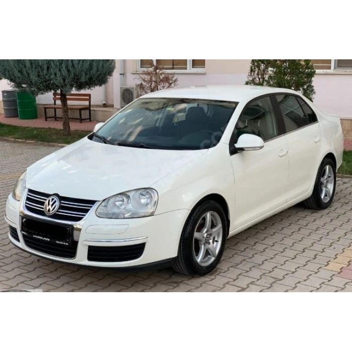 VOLKSWAGEN JETTA- 5- 06/10; ARAÇ BİLGİLERİ VE RESİMLERİ