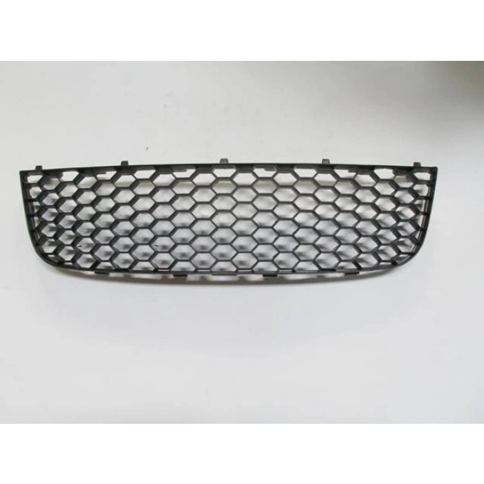 VOLKSWAGEN JETTA- 5- 06/10; ÖN TAMPON PANJURU ORTA SİYAH (GTI)(TÜV) (TYG)