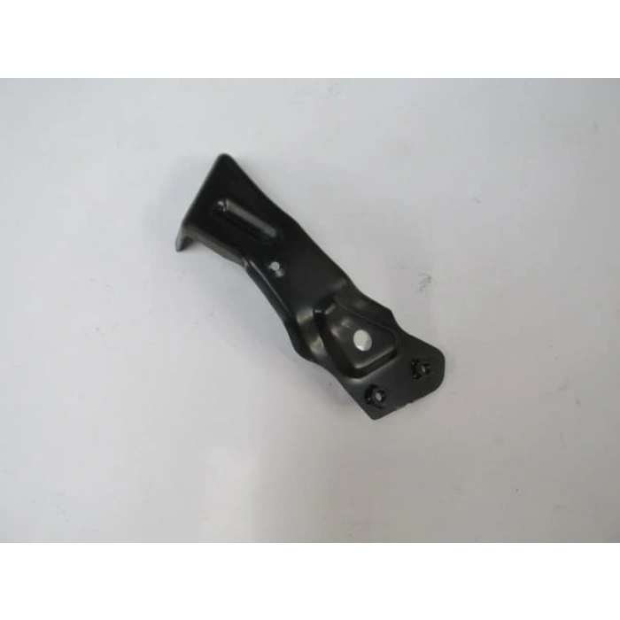 VOLKSWAGEN JETTA- 6- 14/18; ÖN ÇAMURLUK İÇ BAĞLANTI BRAKETİ SOL (TYG)