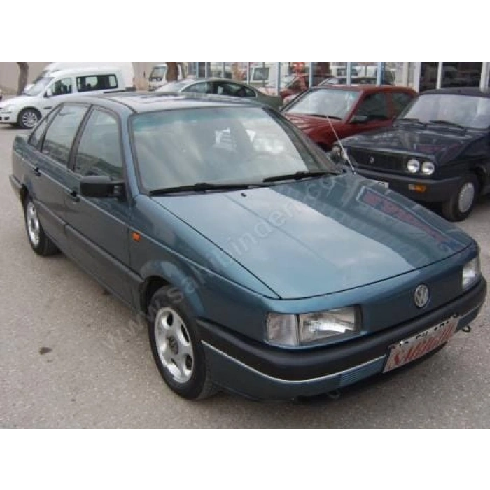 VOLKSWAGEN PASSAT- B3- 88/92; ARAÇ BİLGİLERİ VE RESİMLERİ