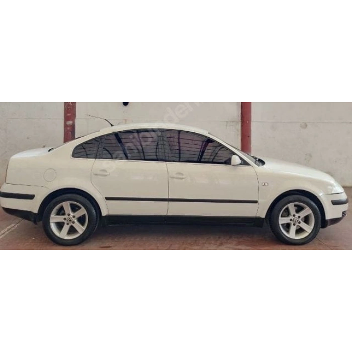 VOLKSWAGEN PASSAT- B5- 01/05; ARAÇ BİLGİLERİ VE RESİMLERİ