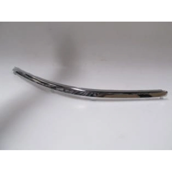 VOLKSWAGEN PASSAT- B5- 01/05; ÖN TAMPON BANDI ÜST NİKELAJI SOL (TW)