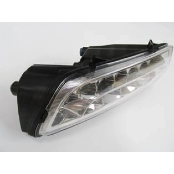 VOLKSWAGEN POLO- 6- 14/17; SİS LAMBASI SAĞ LEDLİ (FAMELLA)