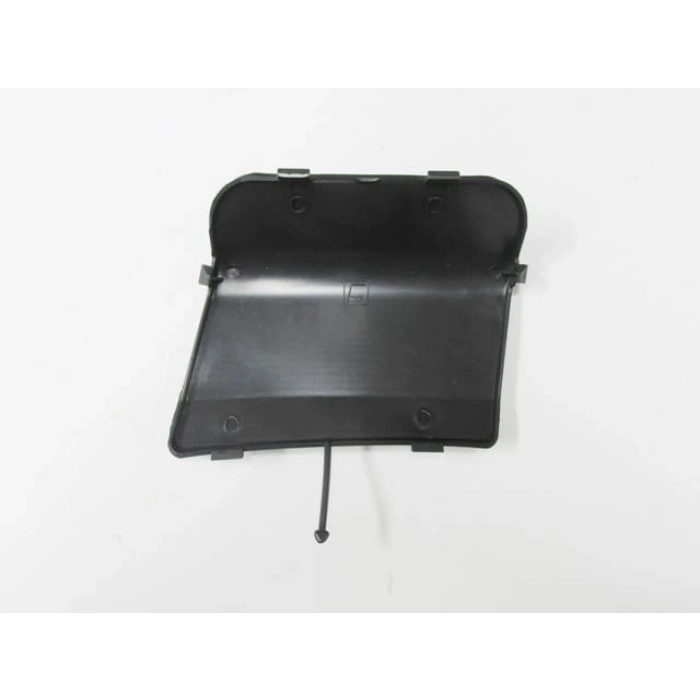 VOLKSWAGEN POLO- CLASSIC- 96/01; ARKA TAMPON ÇEKİ DEMİRİ KAPAĞI (LM)