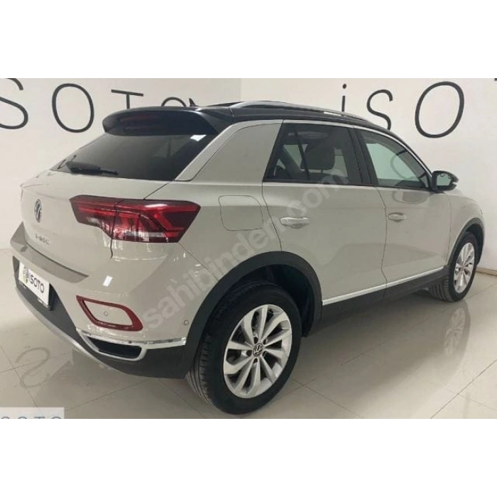 VOLKSWAGEN T ROC- 22/25; ARAÇ BİLGİLERİ VE RESİMLERİ