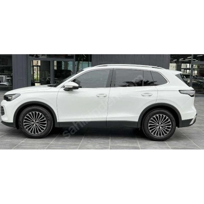 VOLKSWAGEN TIGUAN- 24/25; ARAÇ BİLGİLERİ VE RESİMLERİ