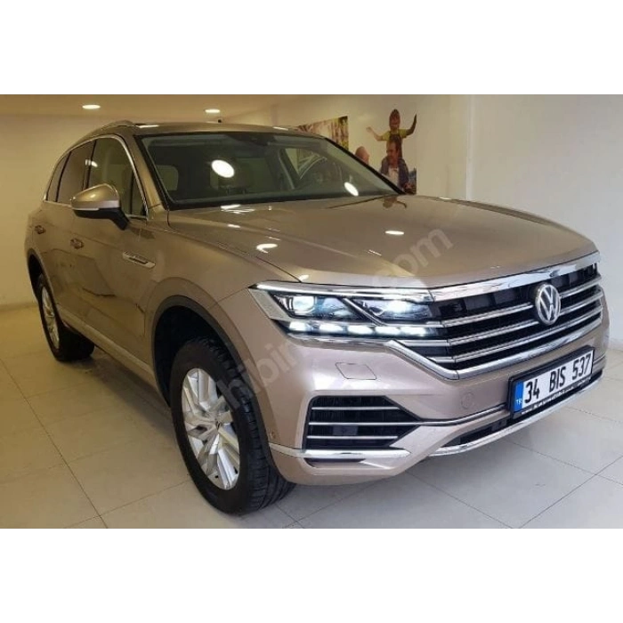 VOLKSWAGEN TOUAREG- 18/23; ARAÇ BİLGİLERİ VE RESİMLERİ