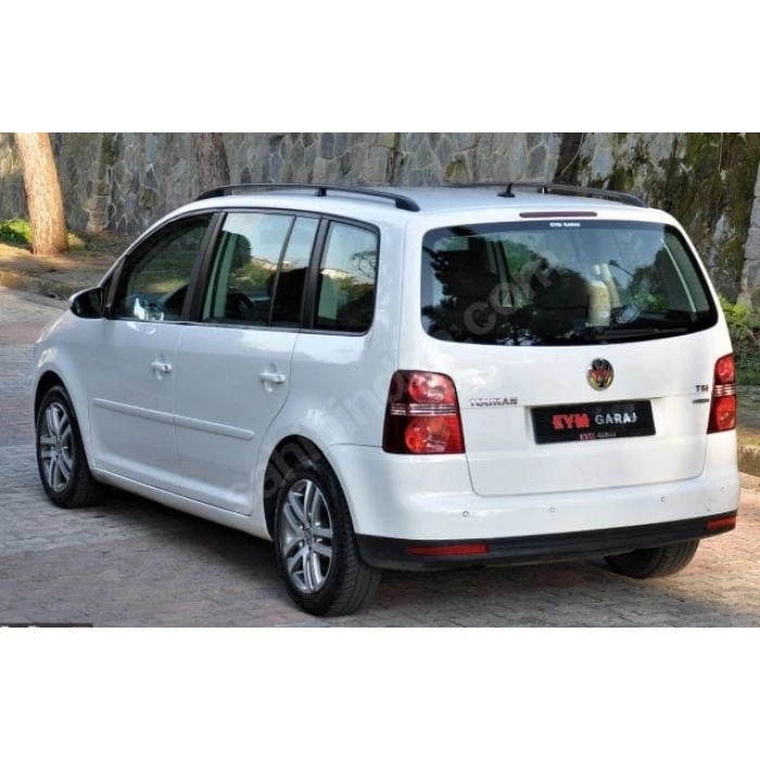 VOLKSWAGEN TOURAN- 08/10; ARAÇ BİLGİLERİ VE RESİMLERİ