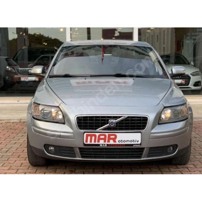 VOLVO S40- 05/07; ARAÇ BİLGİLERİ VE RESİMLERİ