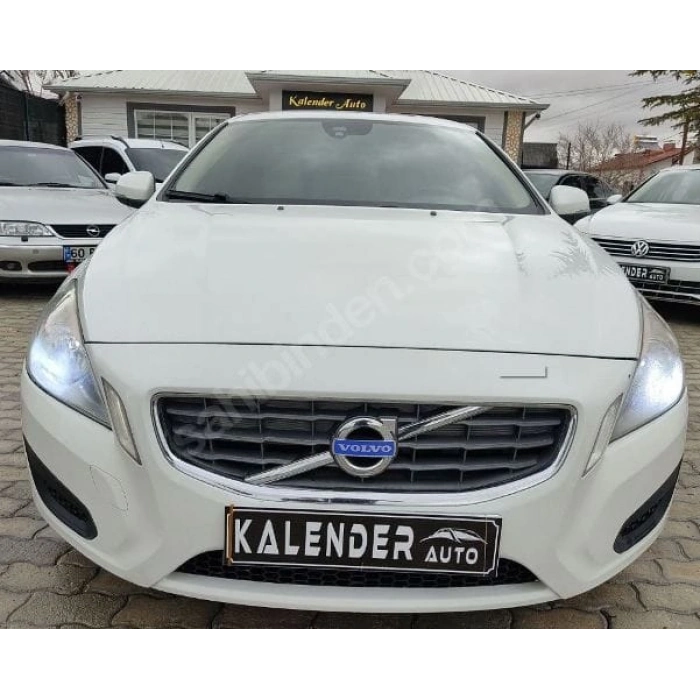 VOLVO S60- 10/13; ARAÇ BİLGİLERİ VE RESİMLERİ