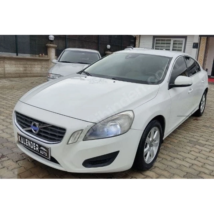 VOLVO S60- 10/13; ARAÇ BİLGİLERİ VE RESİMLERİ