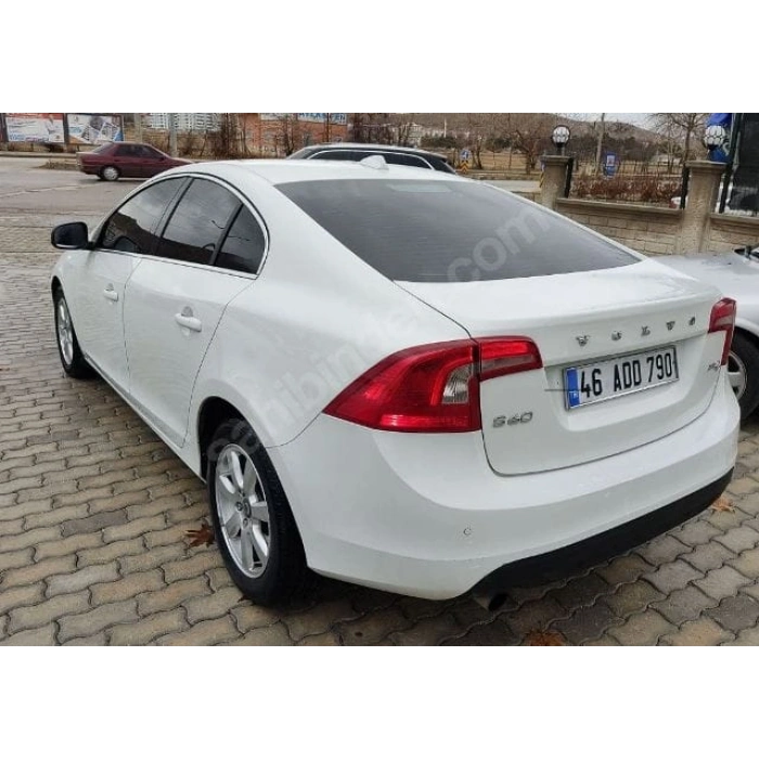 VOLVO S60- 10/13; ARAÇ BİLGİLERİ VE RESİMLERİ