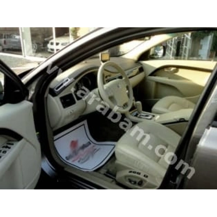 VOLVO XC70- 07/15; ARAÇ BİLGİLERİ VE RESİMLERİ