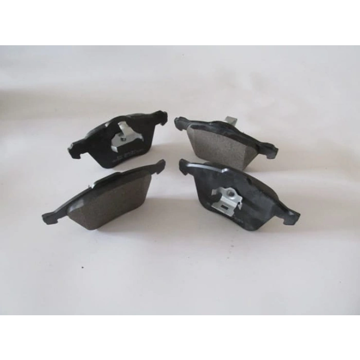 VOLVO XC90- 04/15; ÖN FREN BALATASI (KABLOSUZ)(DİSK)(155,2X72,3X18,6/15 6,4X71,6X17)(BRAMAX)