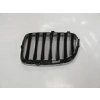 BMW X1- E84- 13/15; ÖN PANJUR SAĞ NİKELAJLI/ İÇ PETEKLERİ SİYAH