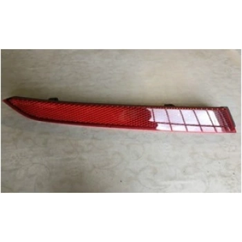 REFLEKTOR ARKA TAMPON DIS SAG PASSAT 2015>> GKL 292017