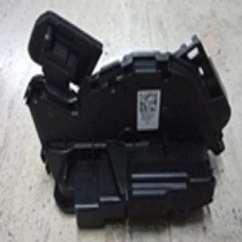 KAPI KİLİDİ ÖN SAĞ ORJİNAL  2015 >  PASSAT / TIGUAN / ARTEON