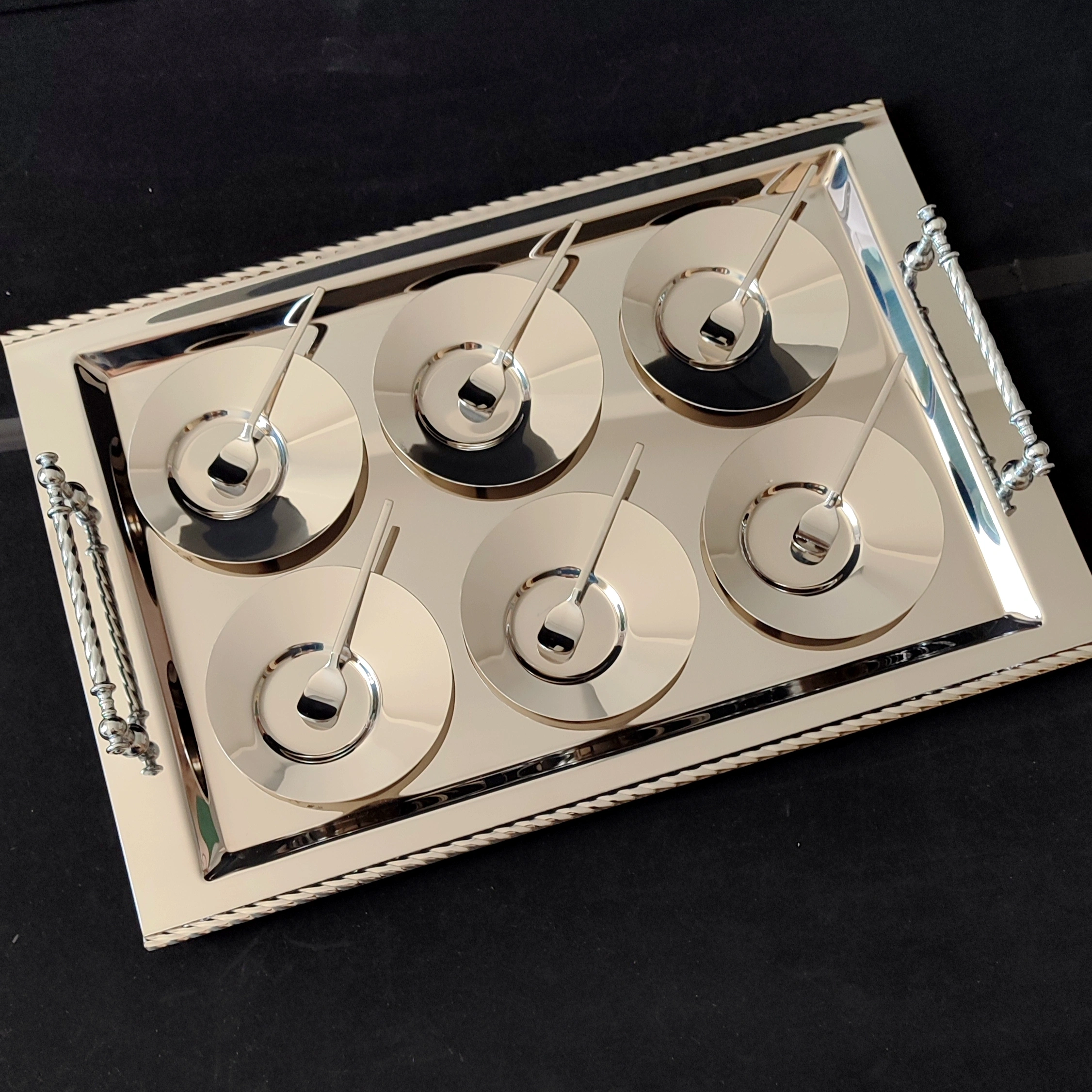 Alara Asimetrik Çelik Tabaklı Tepsili Çay Seti - 6 Kişilik,19 Parça