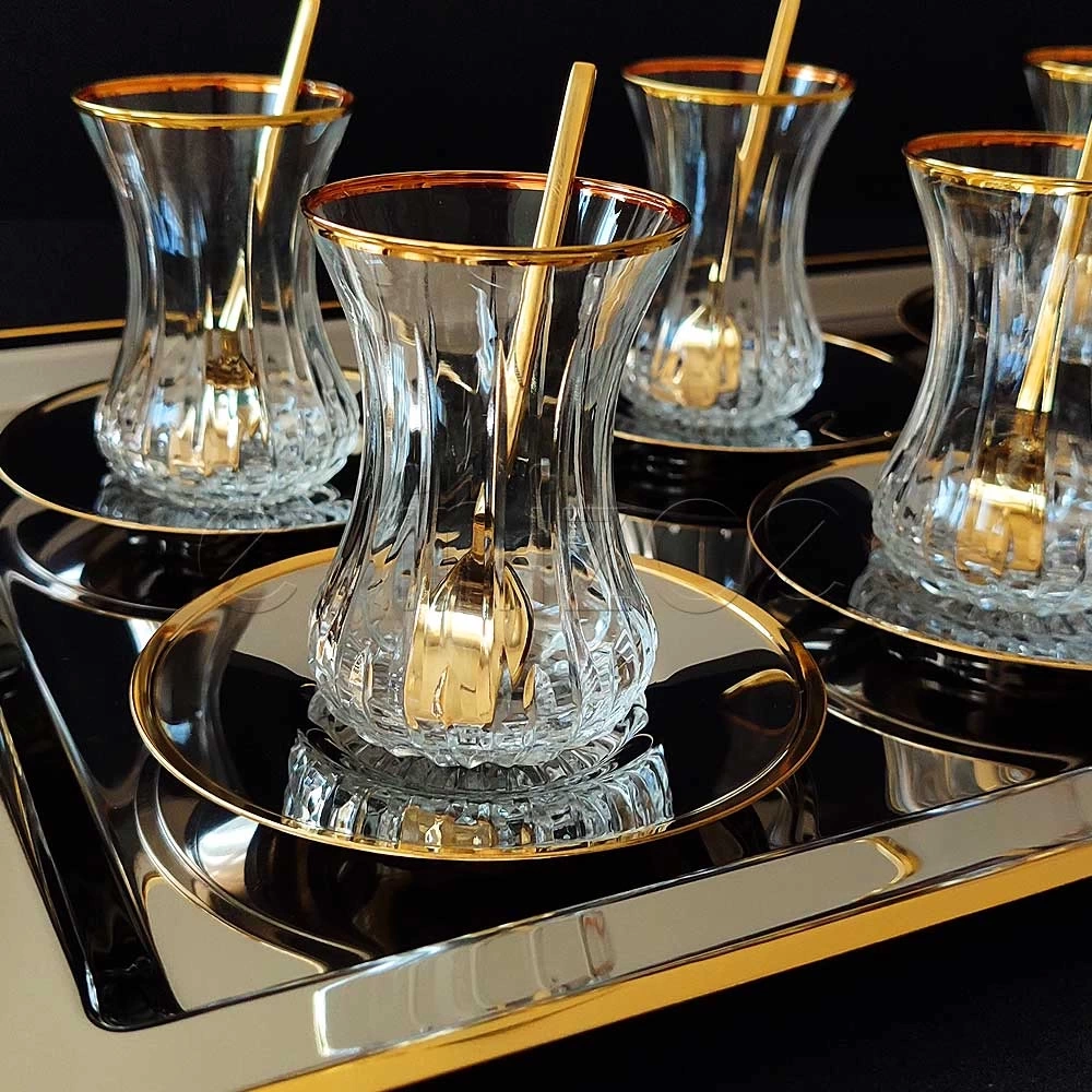 İnce Belli Lizbon Gold Luna Tepsili Çay Seti-12 Kişilik