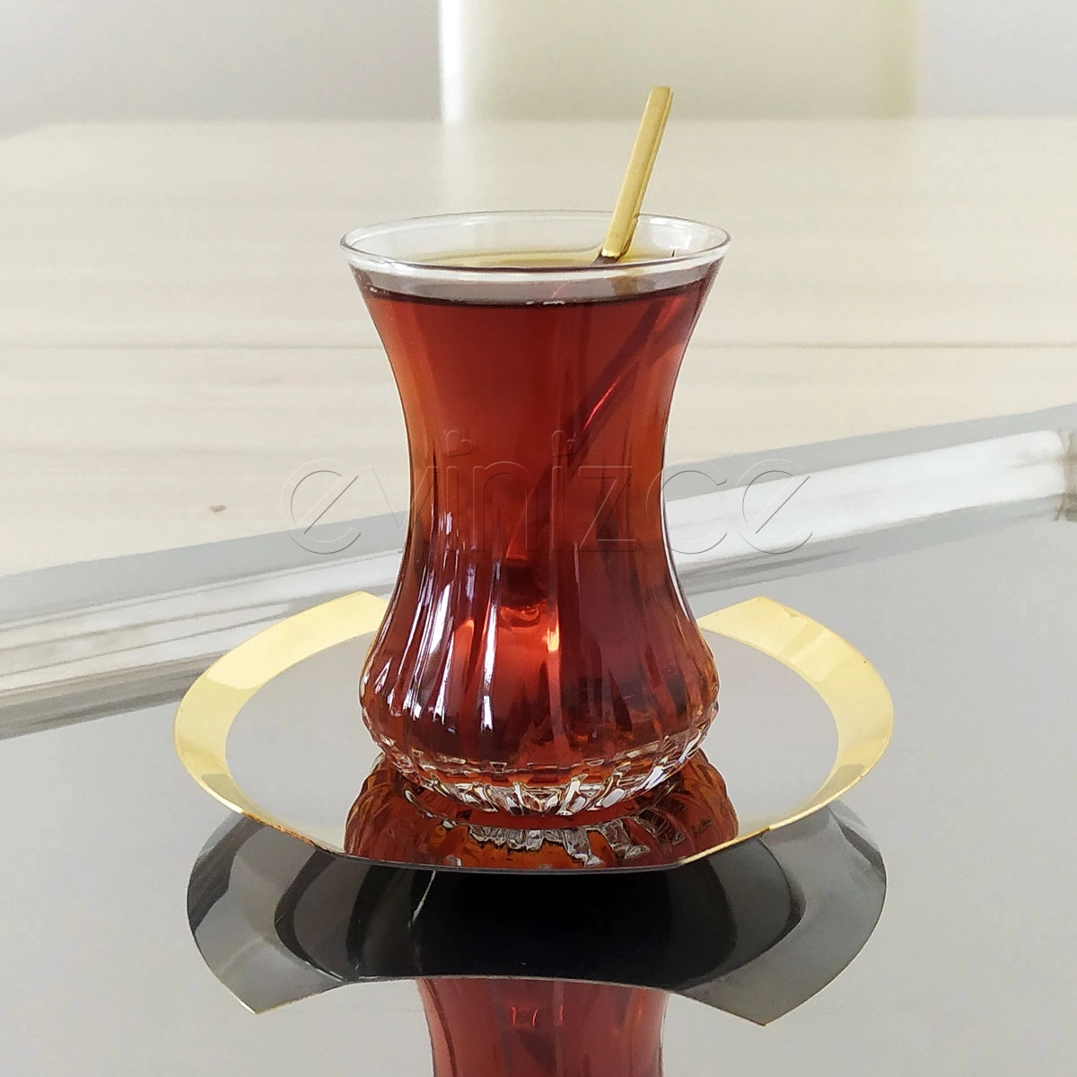 Paşabahçe İnce Belli Lizbon Dekor Çelik Tabaklı Çay Seti-6 Kişilik