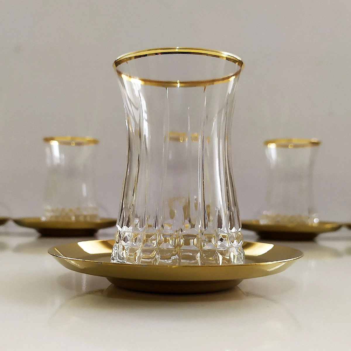 Paşabahçe 42361 Lizbon Çay Bardak Gold Tabak Takımı- 6 Kişilik