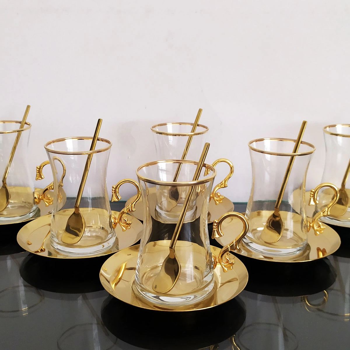 Paşabahçe Heybeli Kulplu Golden Çelik Tabaklı Çay Seti- 6 Kişilik