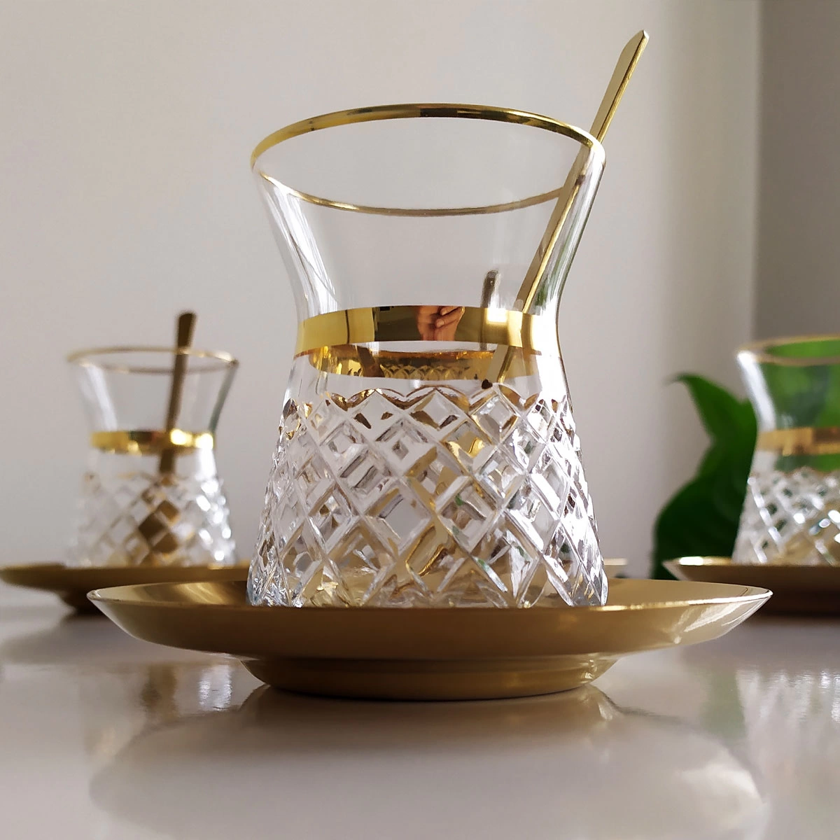 Paşabahçe İrem Gold Baklava Dekor Çelik Tabaklı Çay Seti-6 Kişilik