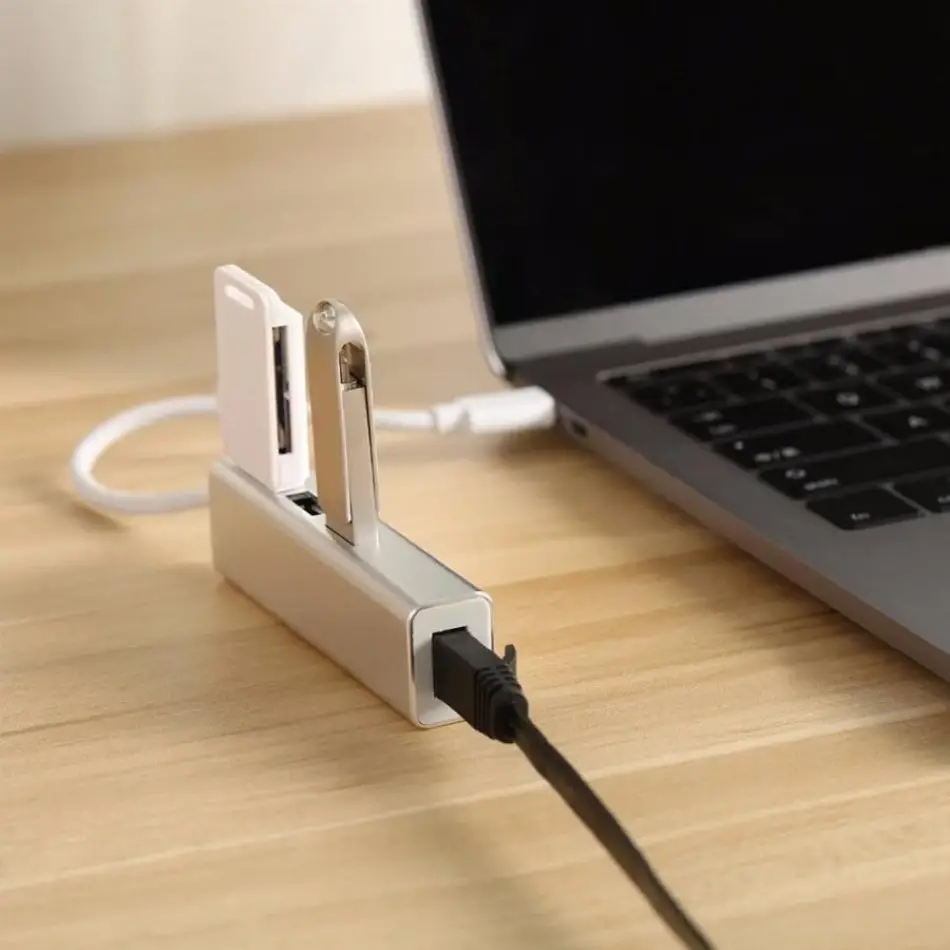 Daytona Fc06  Usb3.0=>3 Port  Usb+ Gigabit Rj45