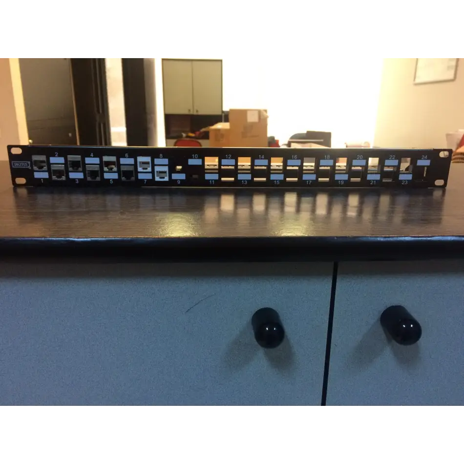 Digitus Dn-91412 24lü 1u Siyah Boş Patch Panel
