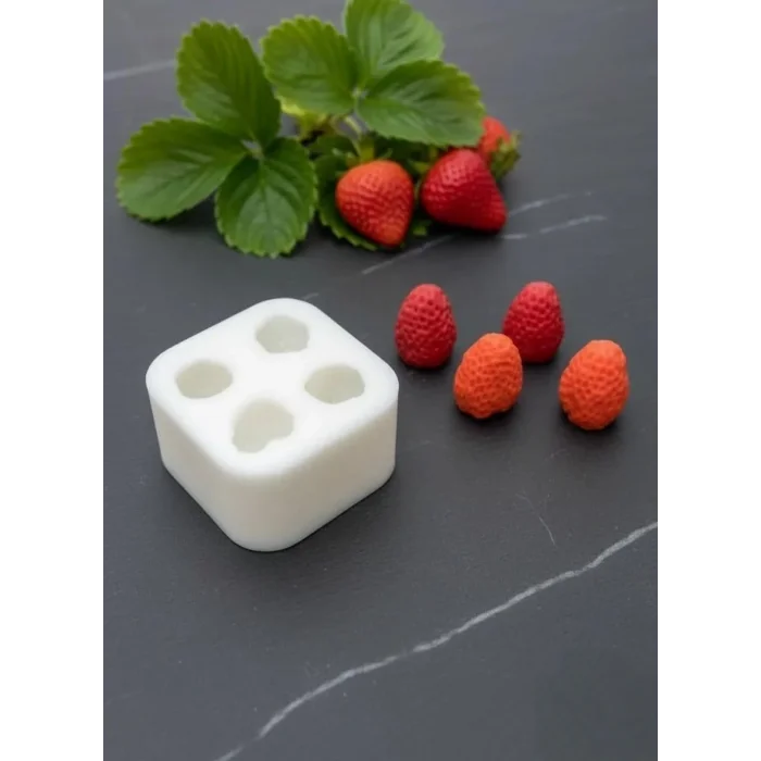Dörtlü Çilek Mum Sabun Kokulu Taş Silikon Kalıbı 1 Adet