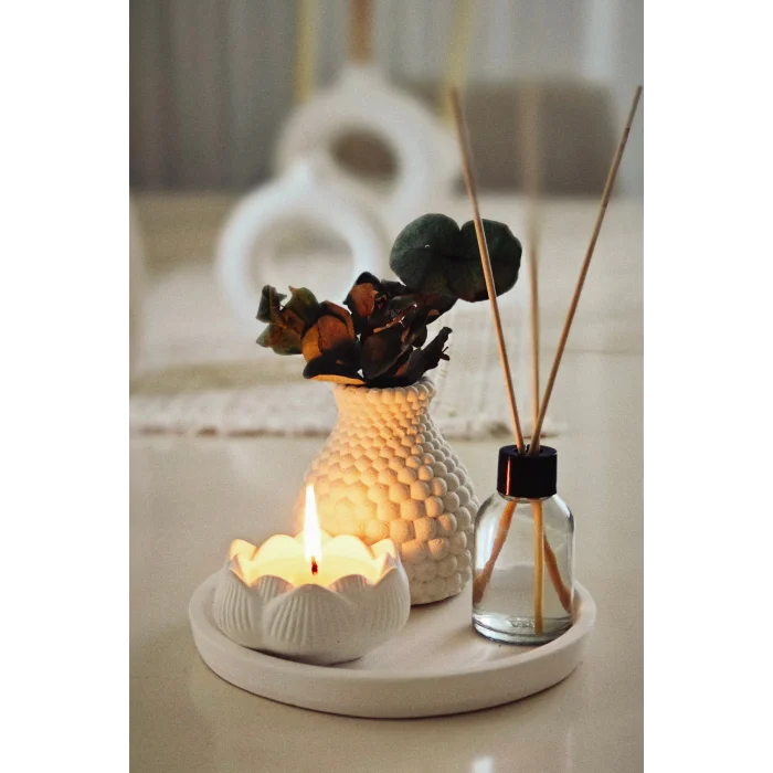 Hediyelik Tepside Bubble Vazo Bebek Pudrası Kokulu Lotus Mum ve Oda Kokusu