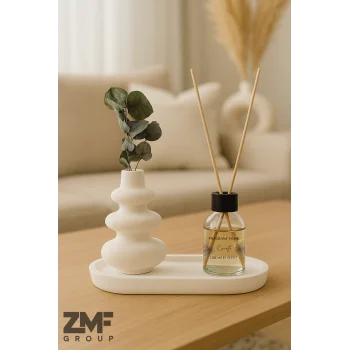 Beton Tepsili ve Twist Şeklinde Vazo ile Vanilyalı Oda Kokusu