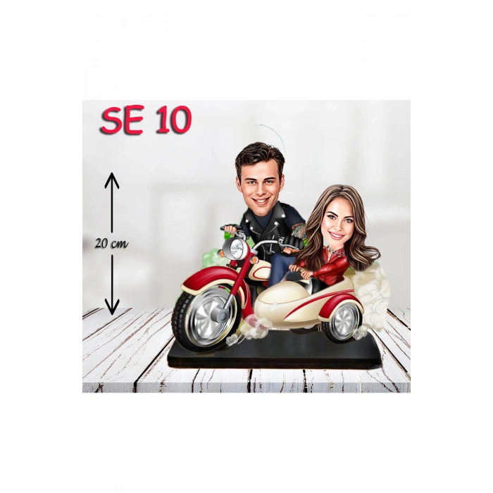 Kişiye Özel Ahşap Biblo - Motor Kullanan Çift