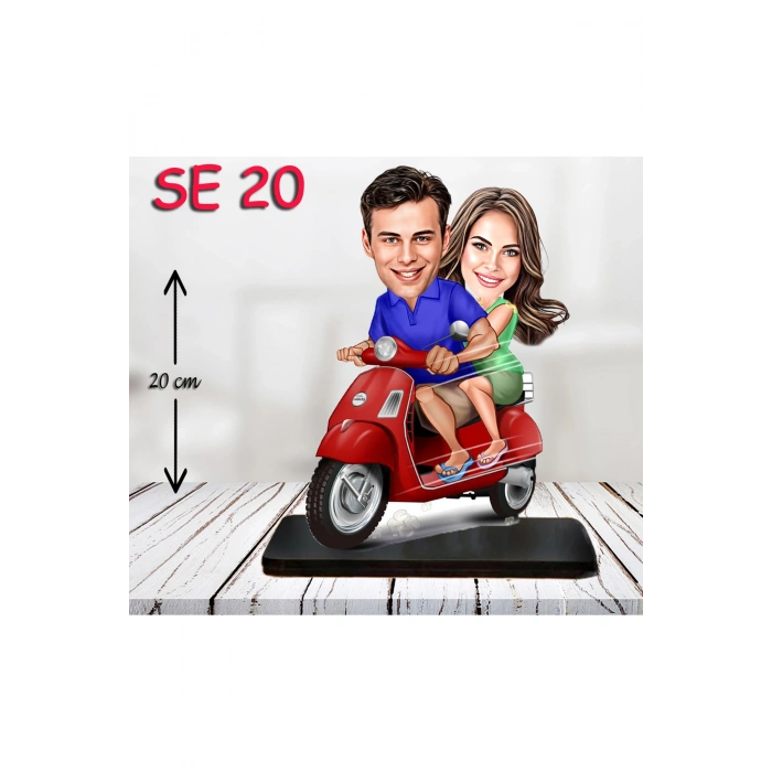 Kişiye Özel Ahşap Biblo - Scoter Kullanan Çift