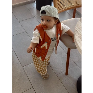 Turuncu Figürlü Yelek