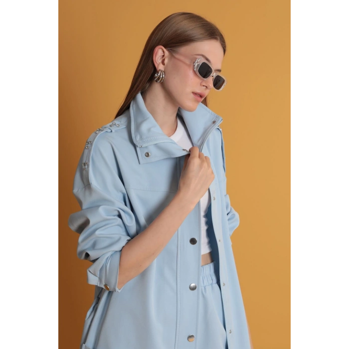 Apoletleri Taşlı Kadın Bebemavi Ceket