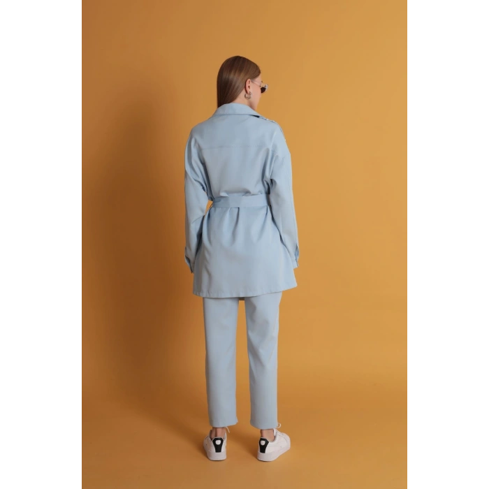 Apoletleri Taşlı Kadın Bebemavi Ceket