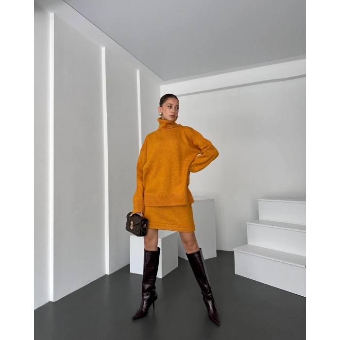 Boğazlı Kazak Ve Etek  İkili Takım